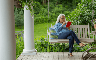Is It Better To Buy Now or Wait for Lower Mortgage Rates? Here’s the Tradeoff